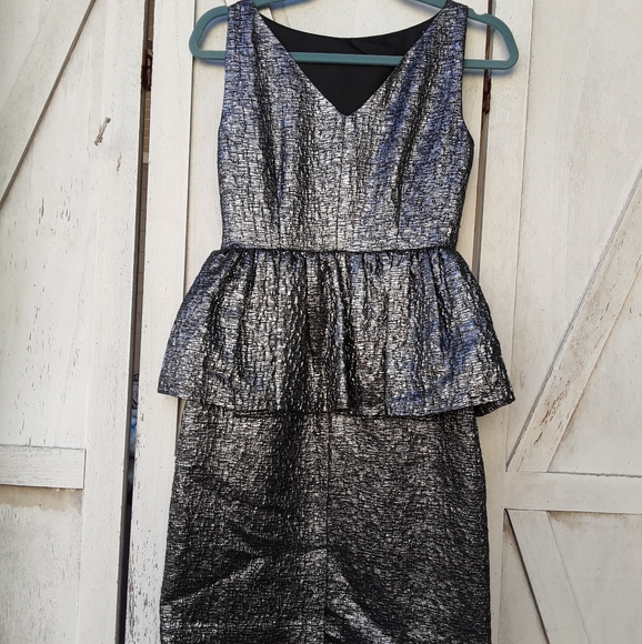 NWOT Kate Spade Silver Metallic Peplum Dress Size 0 - Picture 4 of 4